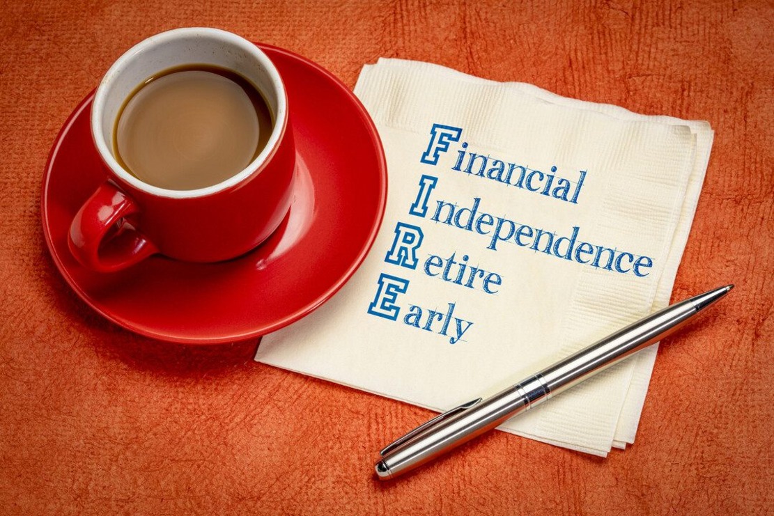 Read more about the article How to Retire in Your 30s: Radical Yet Real FIRE Tactics